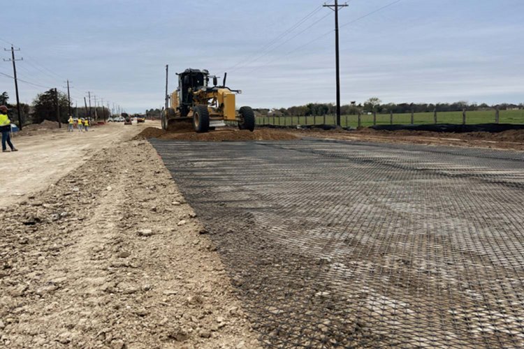 Installation of TerraGrid® TXG-7 directly on top of high PI clay subgrade